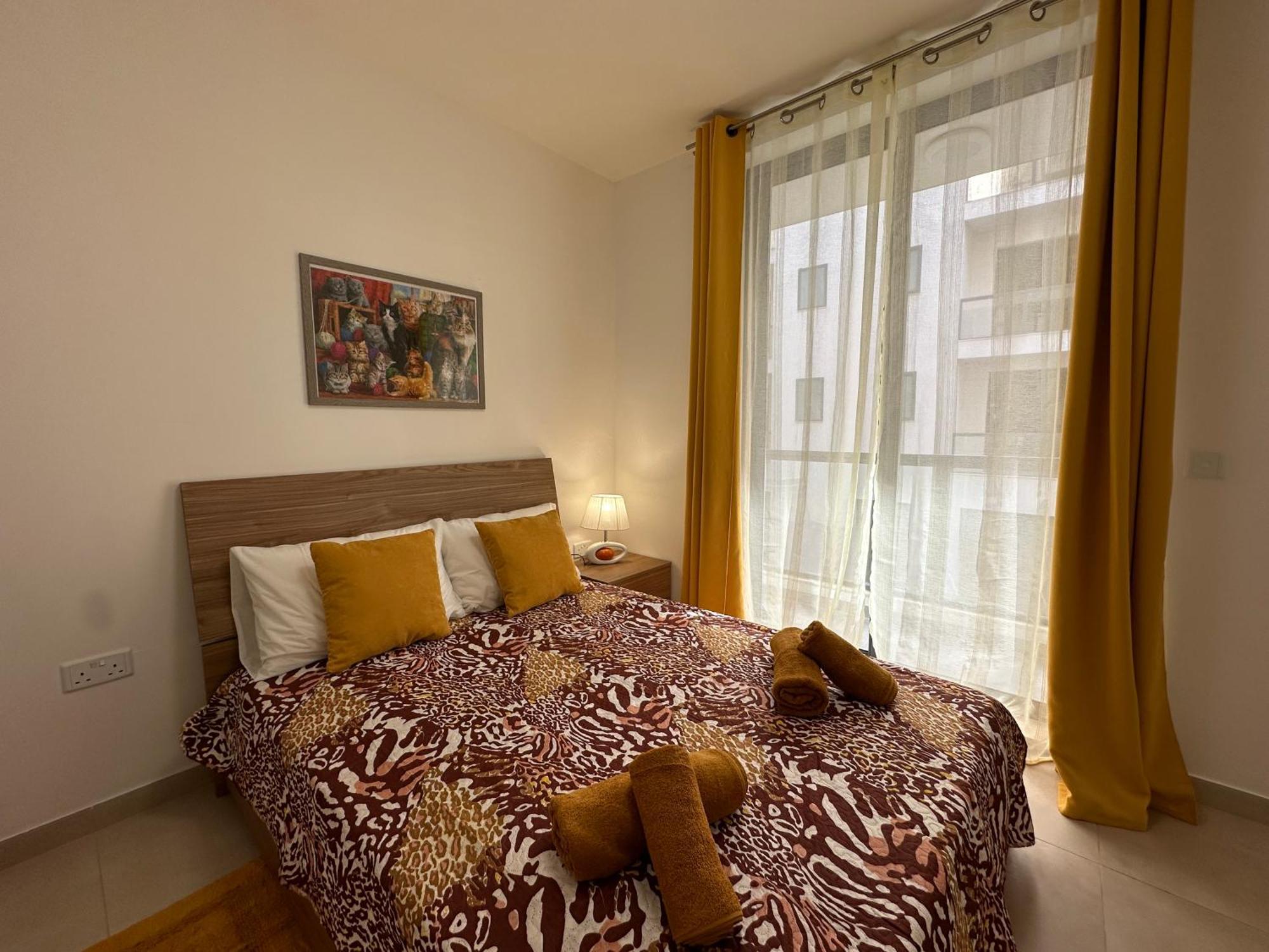 New, Airy And Spacious Apartment In 梅利哈 外观 照片
